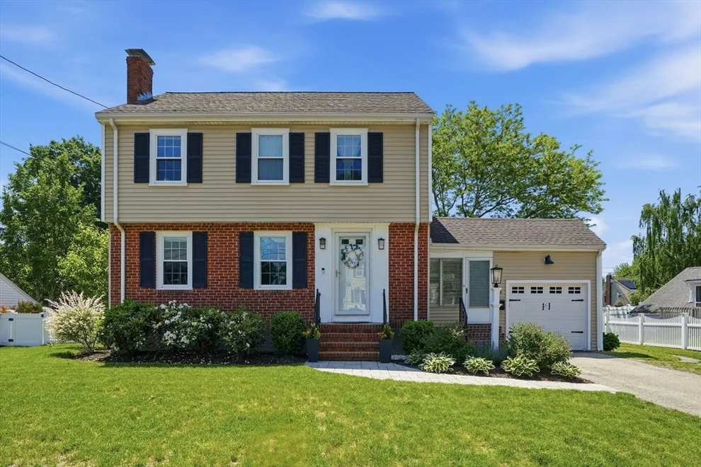 Unit for sale at 13 Alden Rd, Weymouth, MA 02188