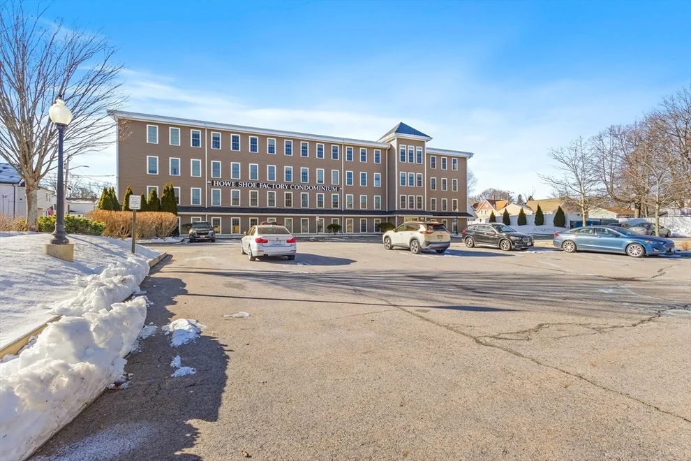 Unit for sale at 110 Pleasant St, Marlborough, MA 01752