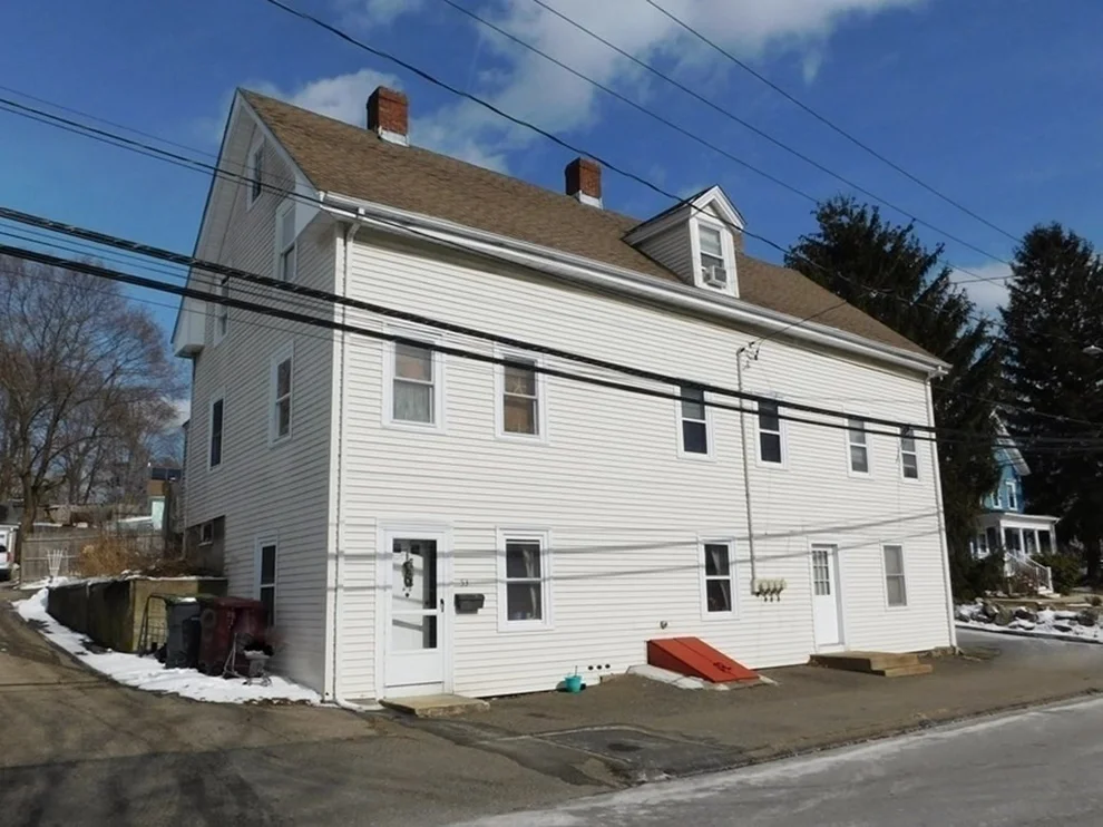 Unit for sale at 4 Mount Hope St, Dedham, MA 02026