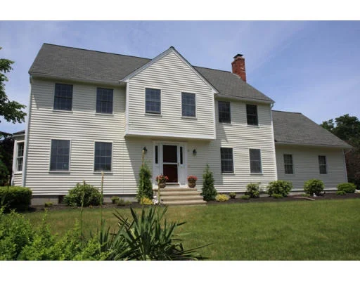 Unit for sale at 21 Stockwell Farm Road, Grafton, MA 01536