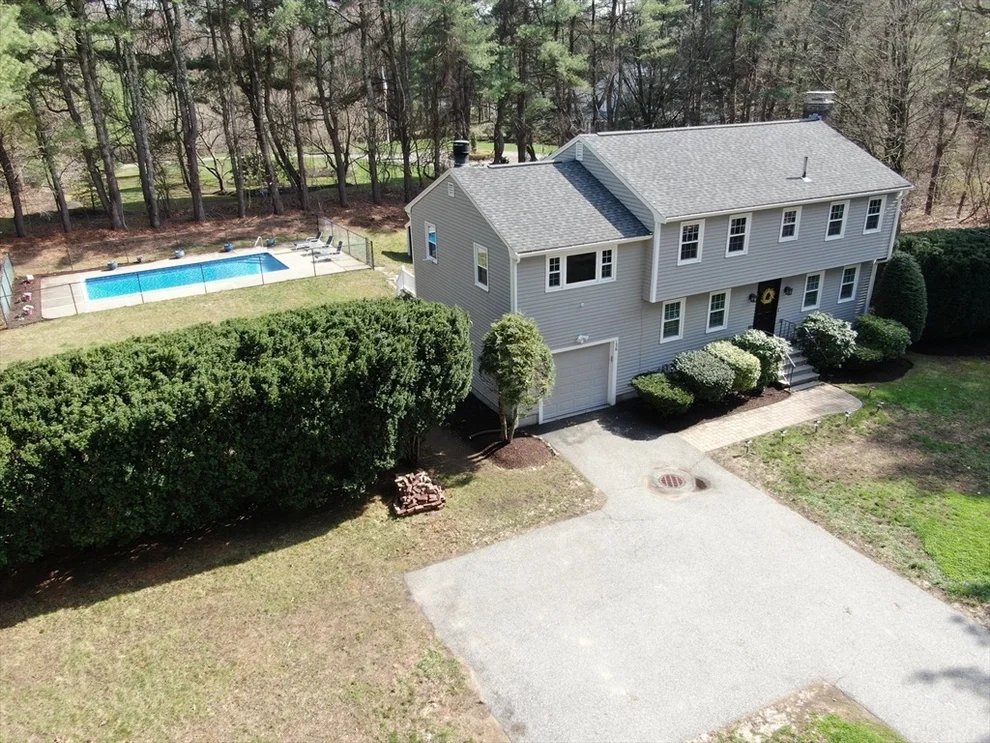 Unit for sale at 138 Fairbank Road, Sudbury, MA 01776