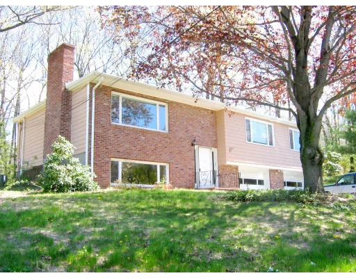 Unit for sale at 30 Woodchester Circle, Waltham, MA 02451