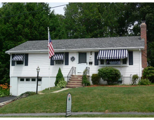 Unit for sale at 60 Claridge Rd, Worcester, MA 01606