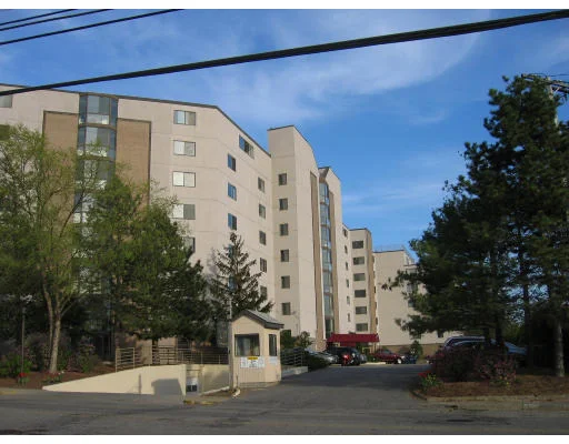 Unit for sale at 125 Coolidge Ave, Watertown, MA 02472
