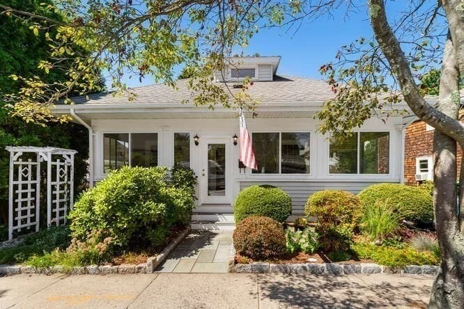 Unit for sale at 37 Livingstone Ave., Beverly, MA 01915