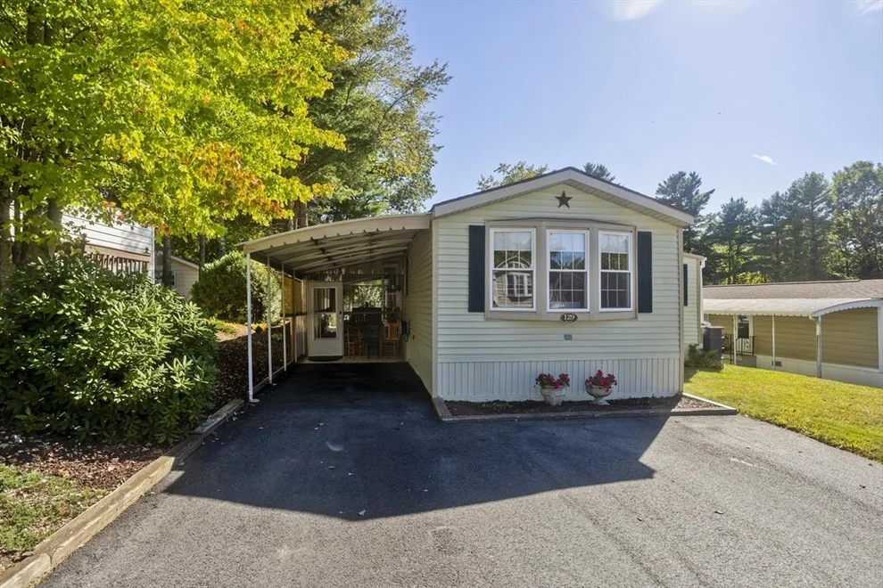 Unit for sale at 129 Pine Ave., Sturbridge, MA 01566