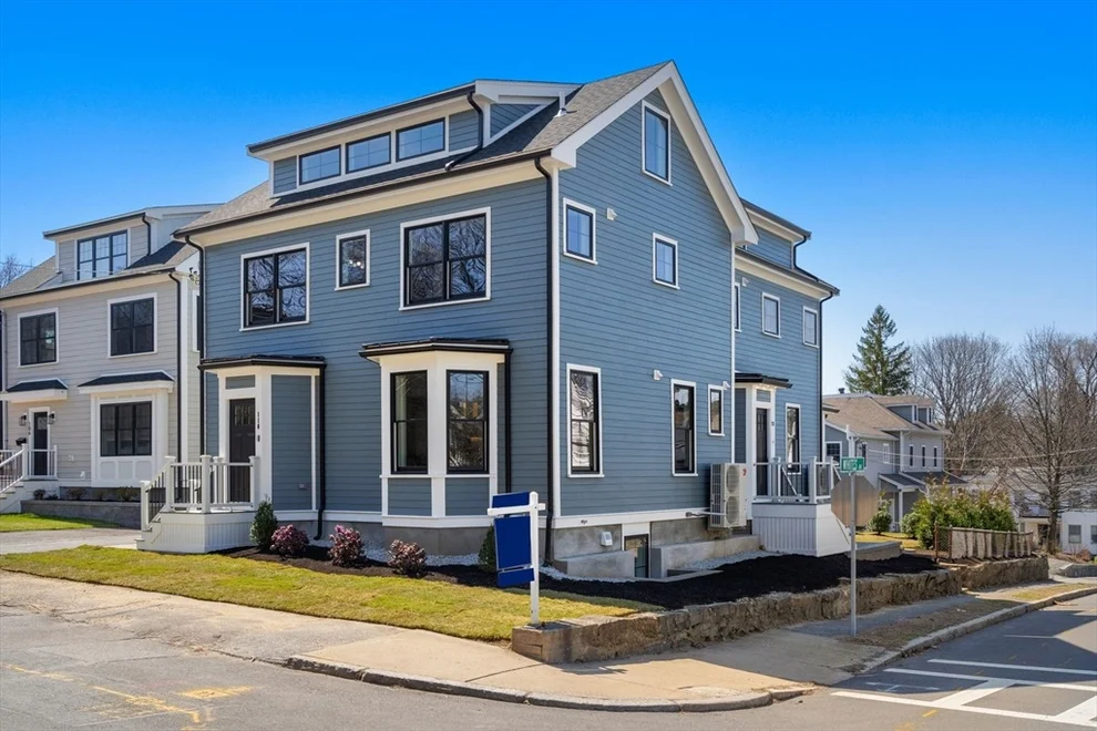 Unit for sale at 110 Fayette, Watertown, MA 02472
