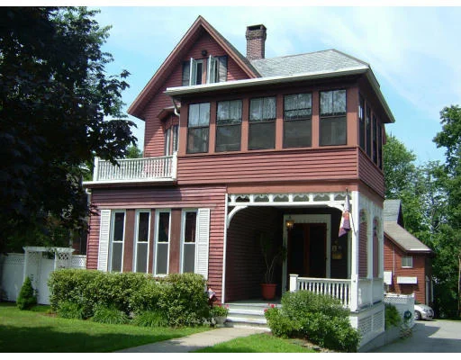Unit for sale at 270 Chestnut St, Clinton, MA 01510
