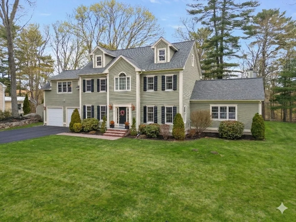 Unit for sale at 4 Shea Ct, Essex, MA 01929