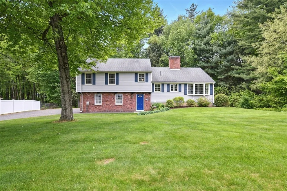 Unit for sale at 45 Yankee Circle, Westfield, MA 01085