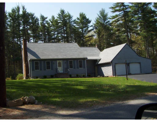 Unit for sale at 46 Winter St, Kingston, MA 02364