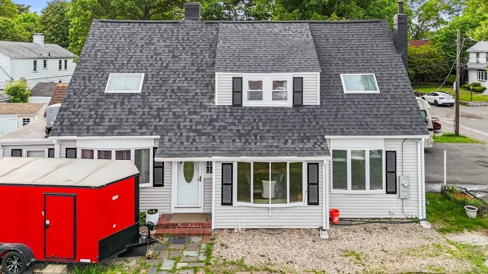 Unit for sale at 628 Broadway - Aka Ward Ter, Lynnfield, MA 01940