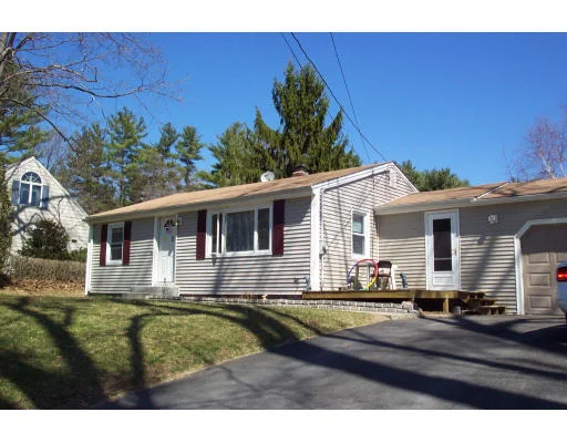 Unit for sale at 6 Howarth Rd, Oxford, MA 01540