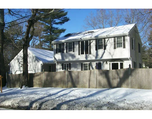 Unit for sale at 467 Center St, Pembroke, MA 02359
