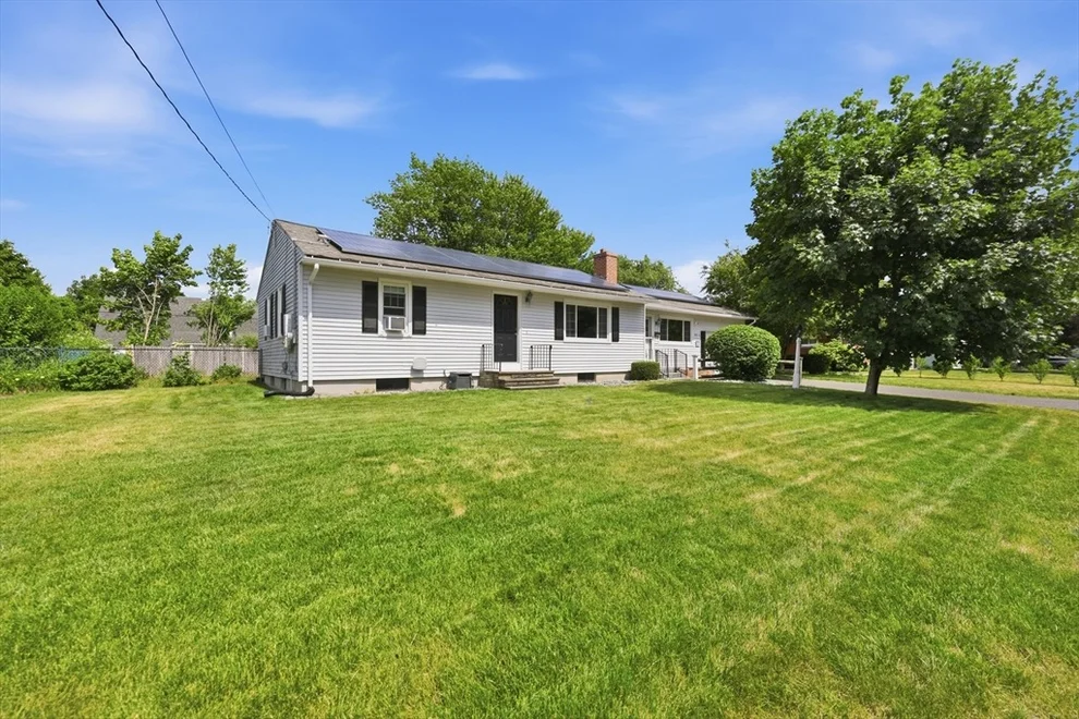 Unit for sale at 36 Homestretch Dr, Ludlow, MA 01056