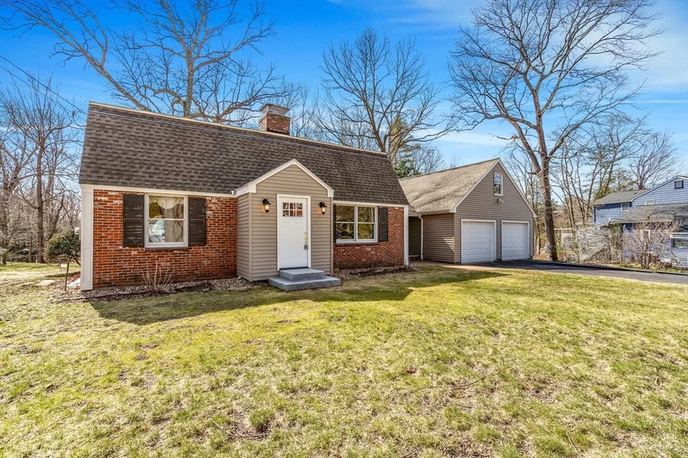 Unit for sale at 14 Sycamore St, Chelmsford, MA 01824