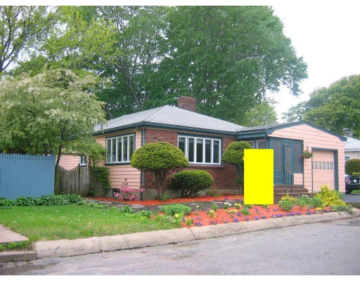 Unit for sale at 8 Ocean View Ter, Lynn, MA 01902