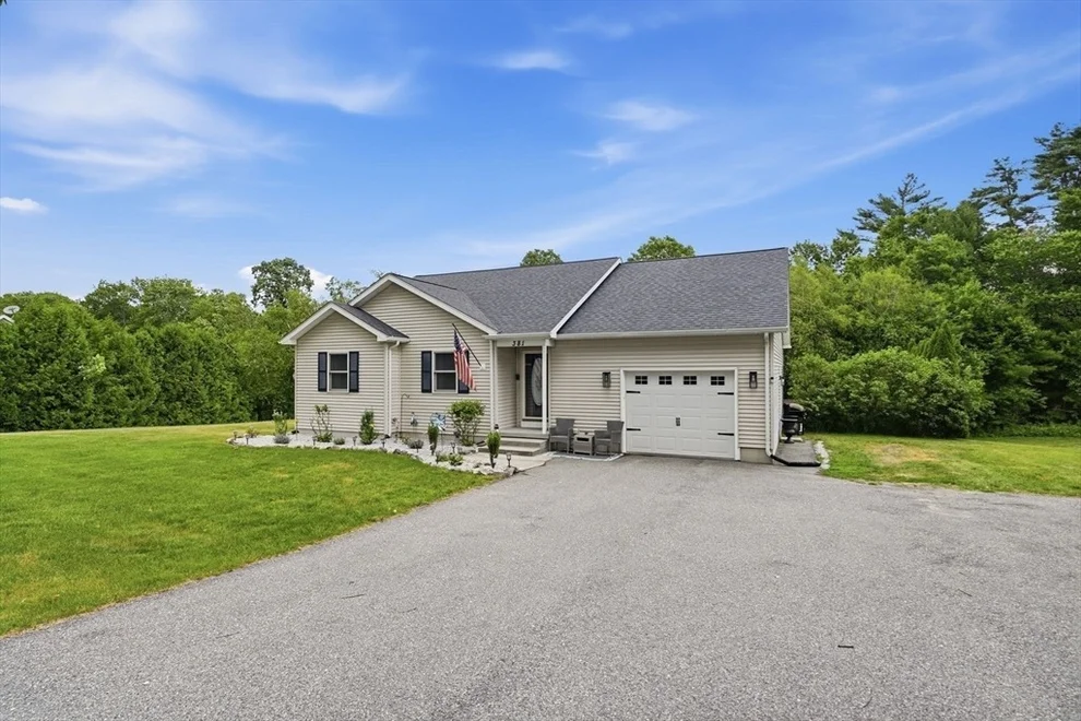 Unit for sale at 381 N Liberty St, Belchertown, MA 01007