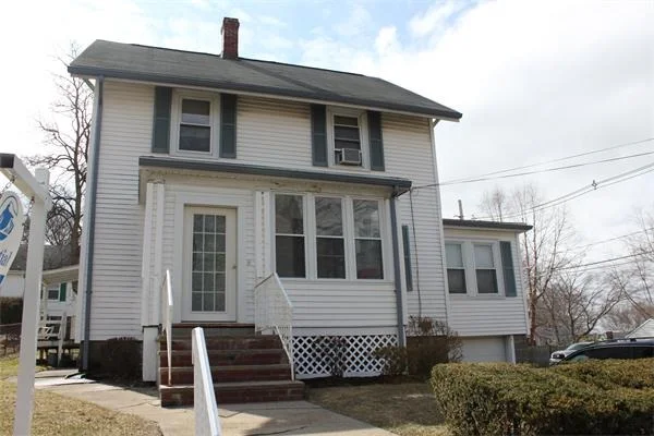Unit for sale at 39 Green St, Woburn, MA 01801