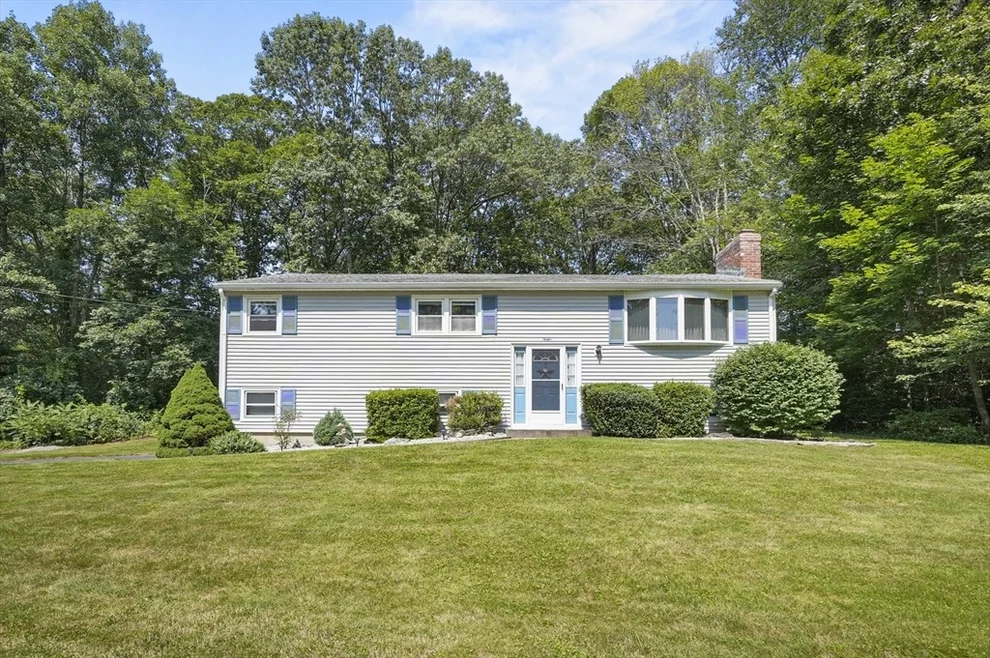 Unit for sale at 12 Wedgewood Lane, Millbury, MA 01527