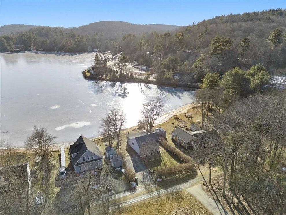 Unit for sale at 8 Lakeshore Dr, Holland, MA 01521