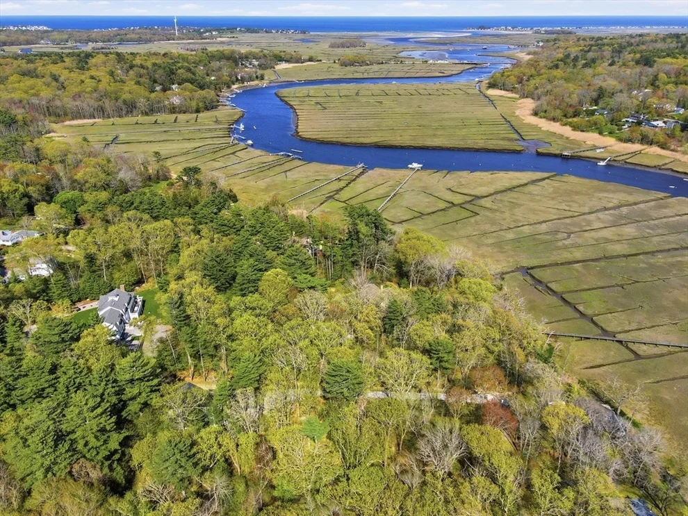 Unit for sale at 95 Stony Brook Lane, Norwell, MA 02061