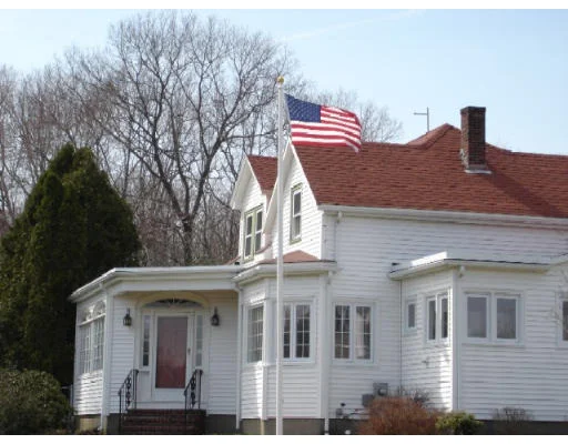 Unit for sale at 8 Meier Farm, Whitman, MA 02382