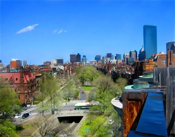 Unit for sale at 386 Commonwealth Ave, Boston, MA 02115