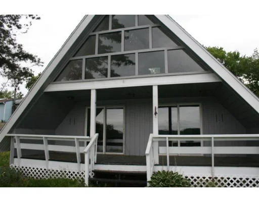 Unit for sale at 8 East Ave, Spencer, MA 01562