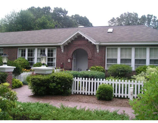 Unit for sale at 165 Converse Street, Longmeadow, MA 01106