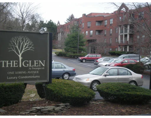 Unit for sale at 1 Loring Ave, Swampscott, MA 01907