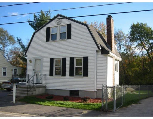 Unit for sale at 136 Grove Avenue, Wilmington, MA 01887