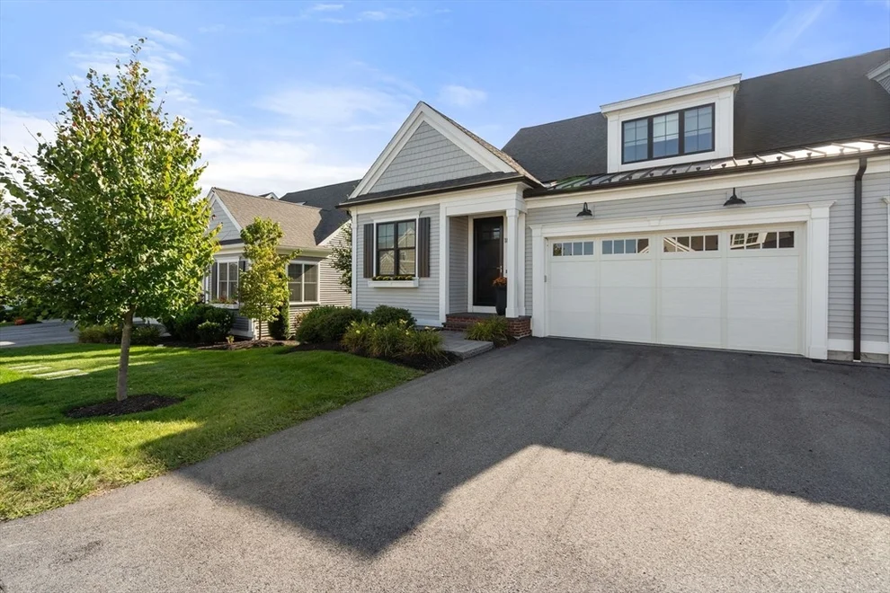 Unit for sale at 18 Eagle Ln, Framingham, MA 01701