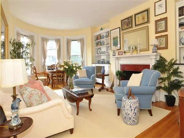 Unit for sale at 405 Marlborough, Boston, MA 02116