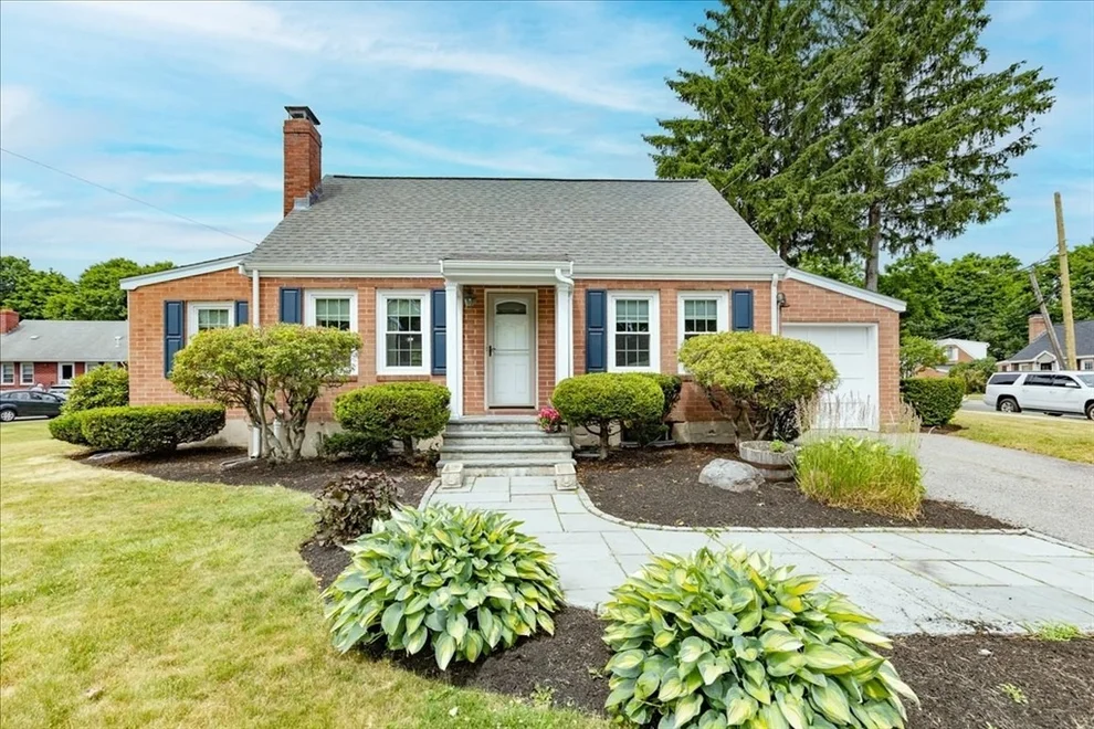 Unit for sale at 47 Cherry St, Newton, MA 02465