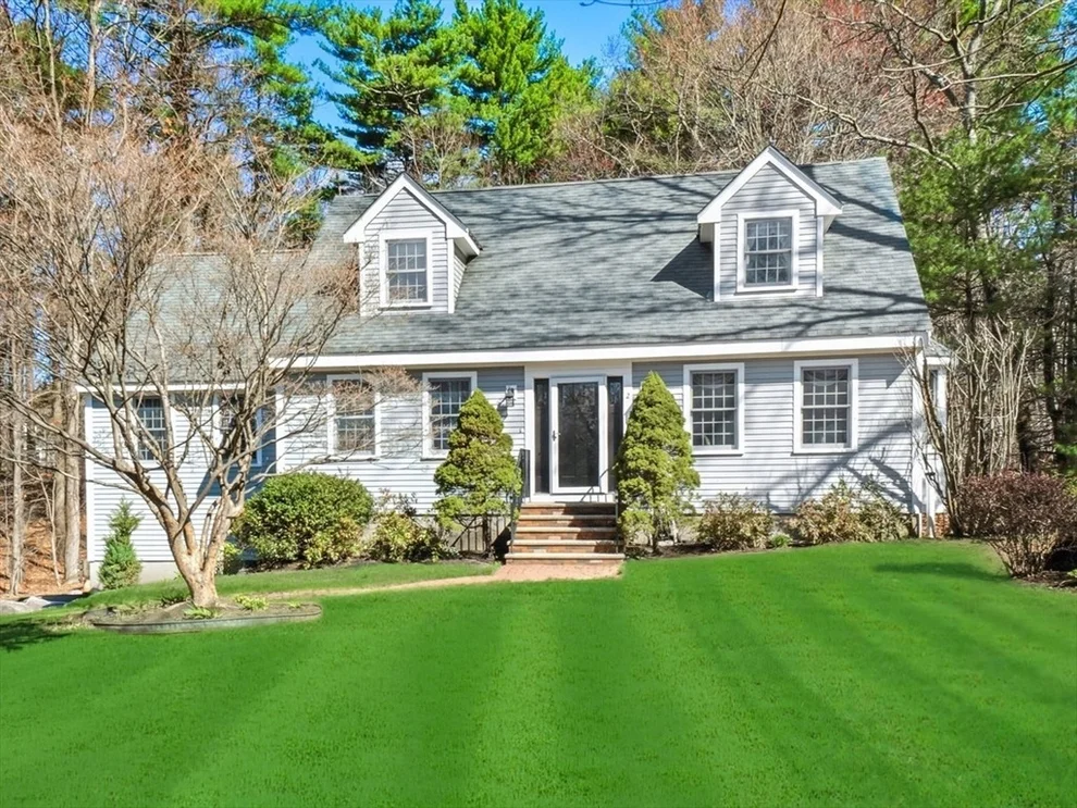 Unit for sale at 2 Tiger Row, Georgetown, MA 01833