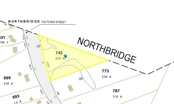 Unit for sale at 235 Rivulet St, Uxbridge, MA 01569