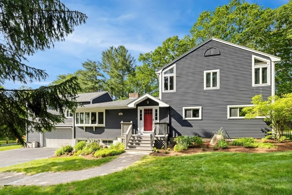 Unit for sale at 171 Liberty St, Middleton, MA 01949