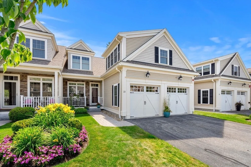 Unit for sale at 22 Fairway, Topsfield, MA 01983