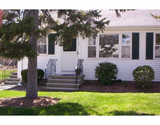 Unit for sale at 19 Cambridge Rd, Norwood, MA 02062