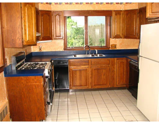 Unit for sale at 3 Garland Place, Everett, MA 02149