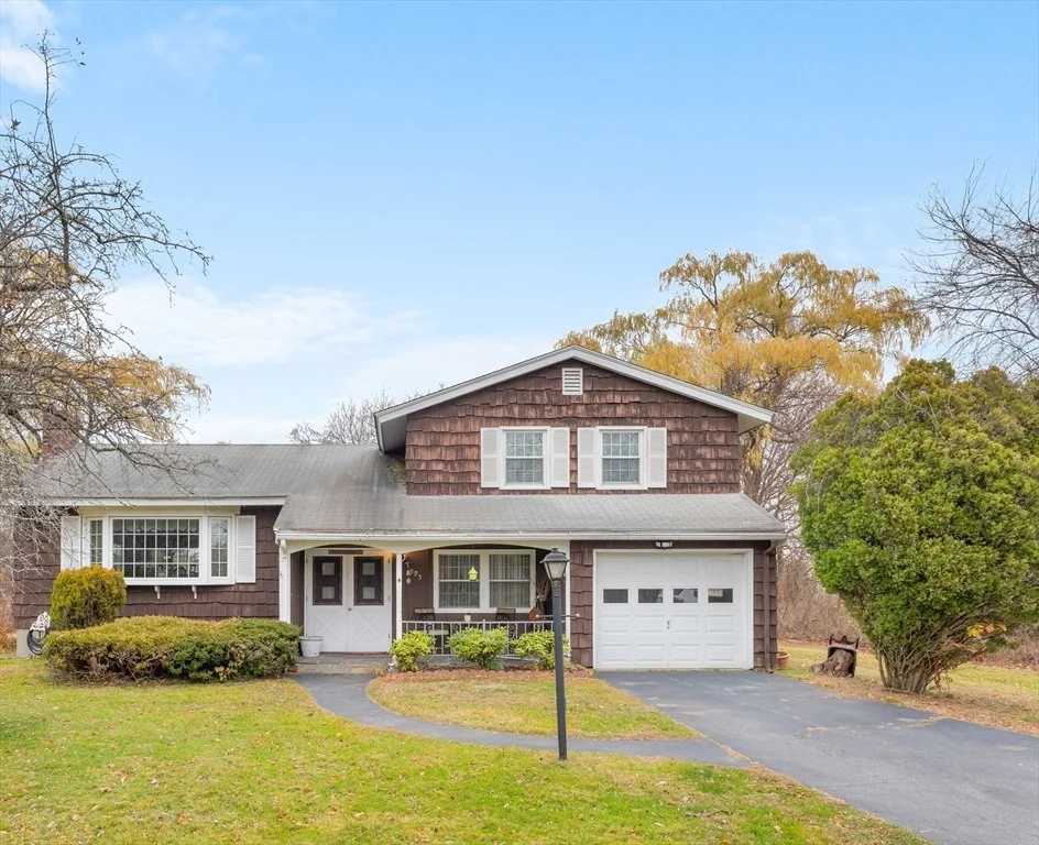 Unit for sale at 995 North Street, Tewksbury, MA 01876