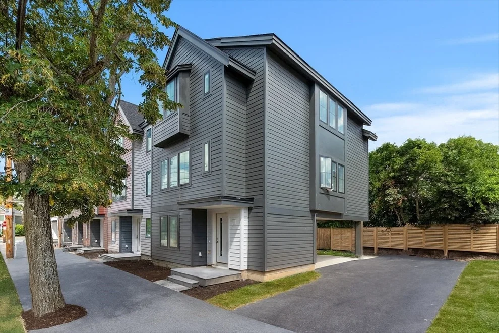 Unit for sale at 106 River Street, Newton, MA 02465