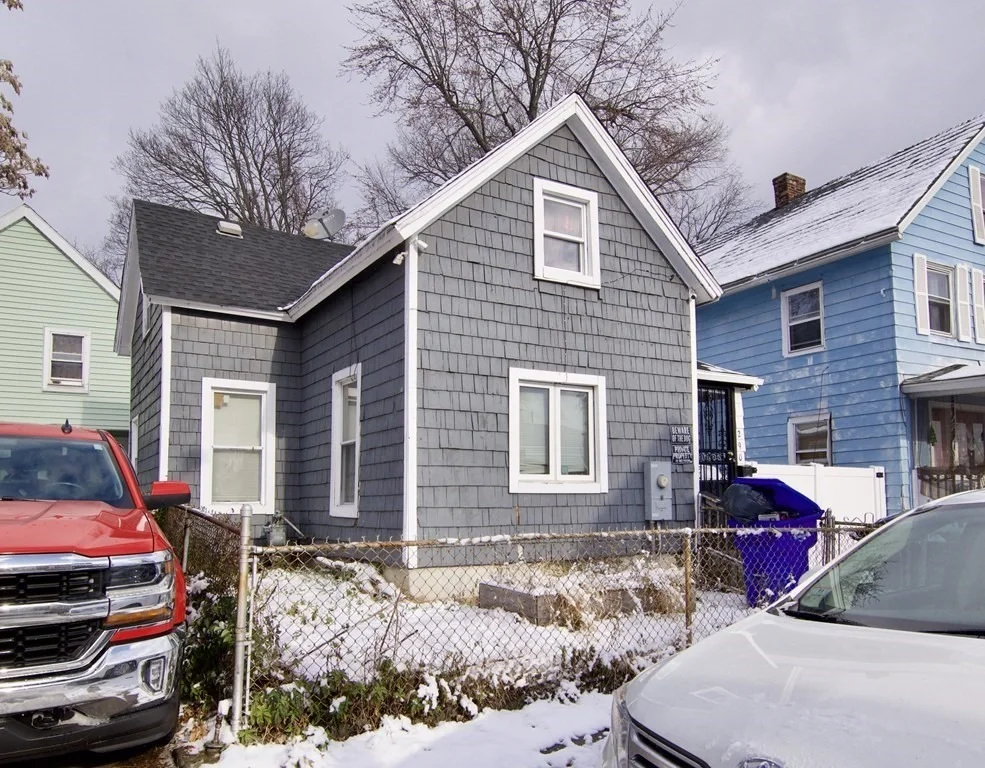 Unit for sale at 290 Quincy St, Springfield, MA 01109