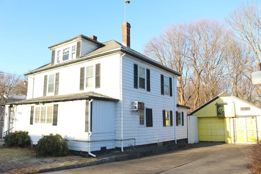 Unit for sale at 959 Washington St, Stoughton, MA 02072
