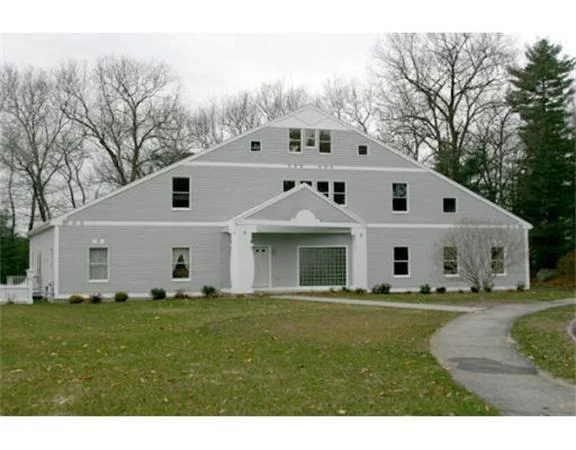 Unit for sale at 8 Willard Drive, Uxbridge, MA 01569