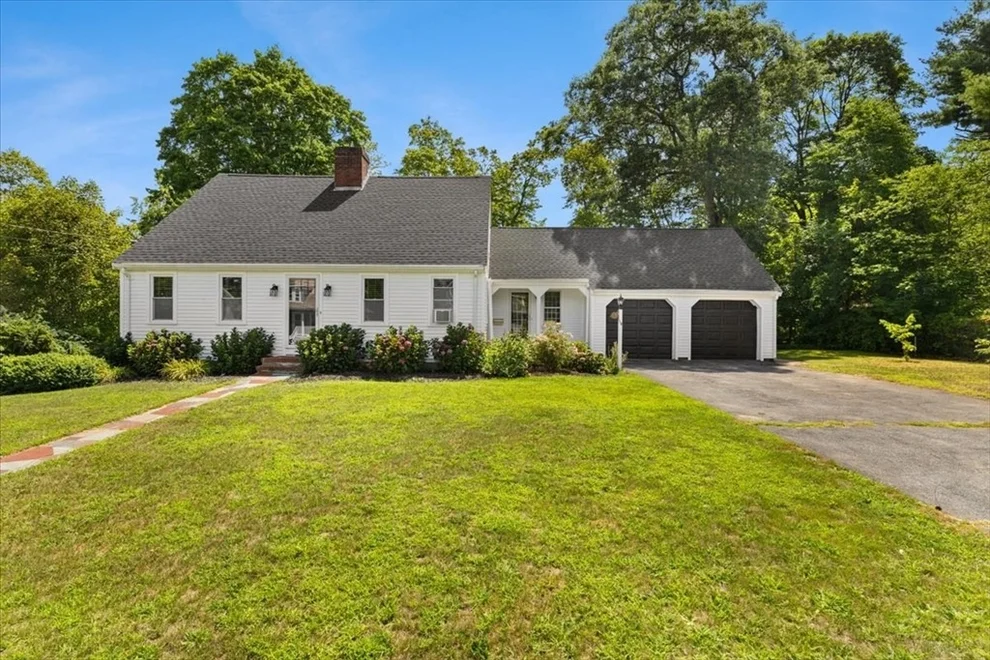 Unit for sale at 14 Whitehill St, Taunton, MA 02780
