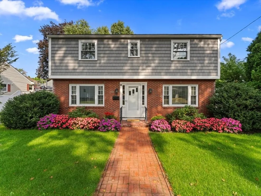 Unit for sale at 89 Puritan Dr, Quincy, MA 02169