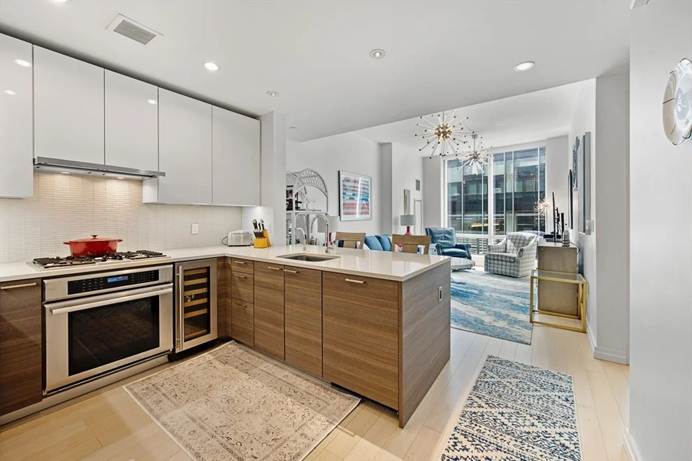Unit for sale at 1 Franklin St, Boston, MA 02110