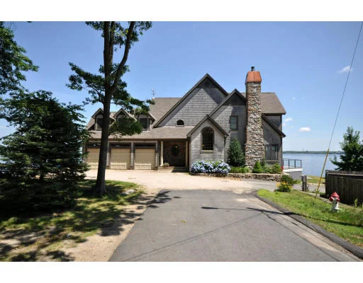 Unit for sale at 1040 Dickinson St, Fall River, MA 02720